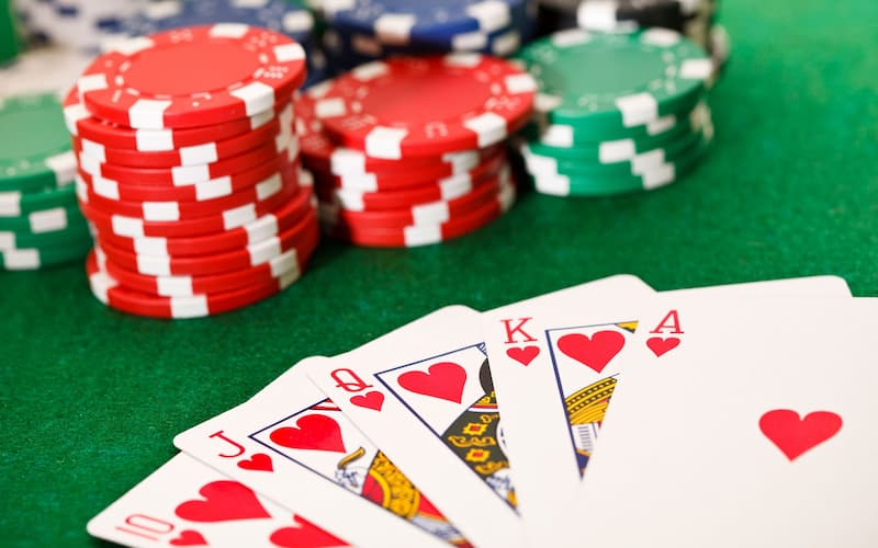 Cược poker có nhiều kiểu người tham gia cần lưu ý