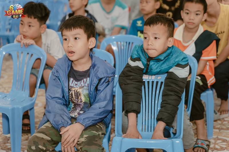 Đưa yêu thương tới với mái ấm của các trẻ tại trại mồ côi A.N